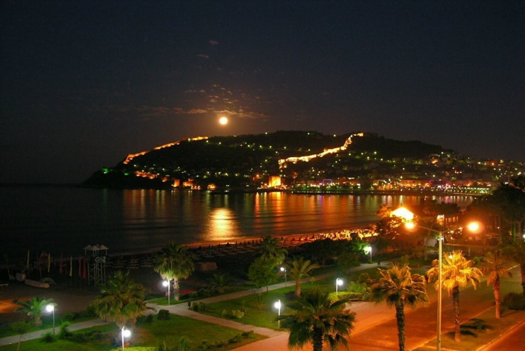 What's special about living in Alanya?
